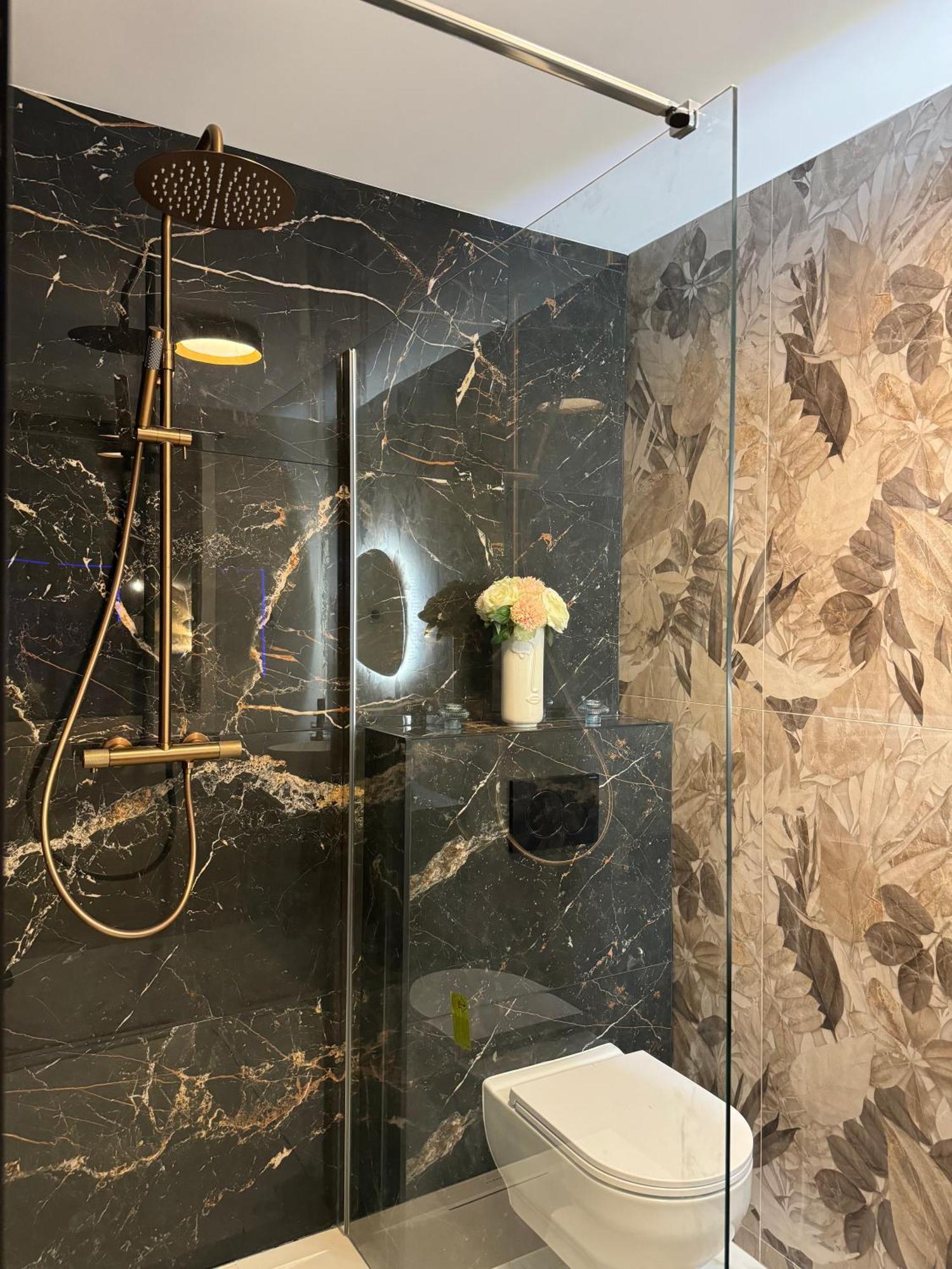 Flower Suite And Spa La Seyne-sur-Mer Luaran gambar